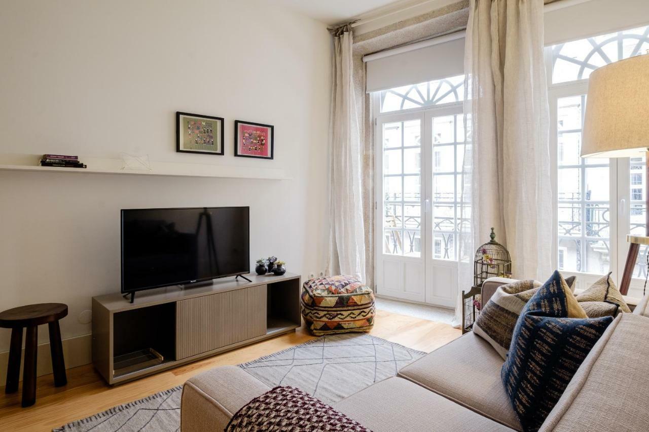 Boutique Rentals-Flores Plaza In City Historical Center Porto Eksteriør billede