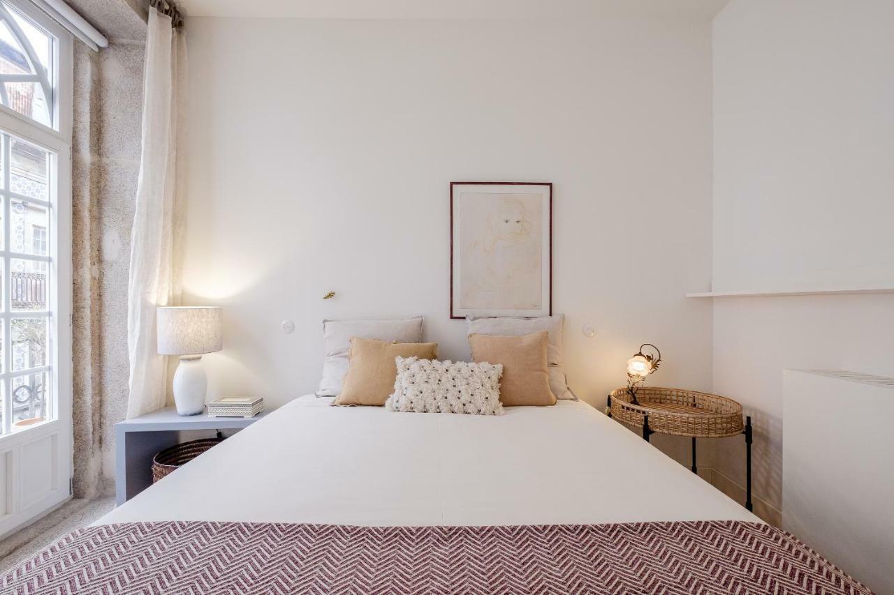 Boutique Rentals-Flores Plaza In City Historical Center Porto Eksteriør billede