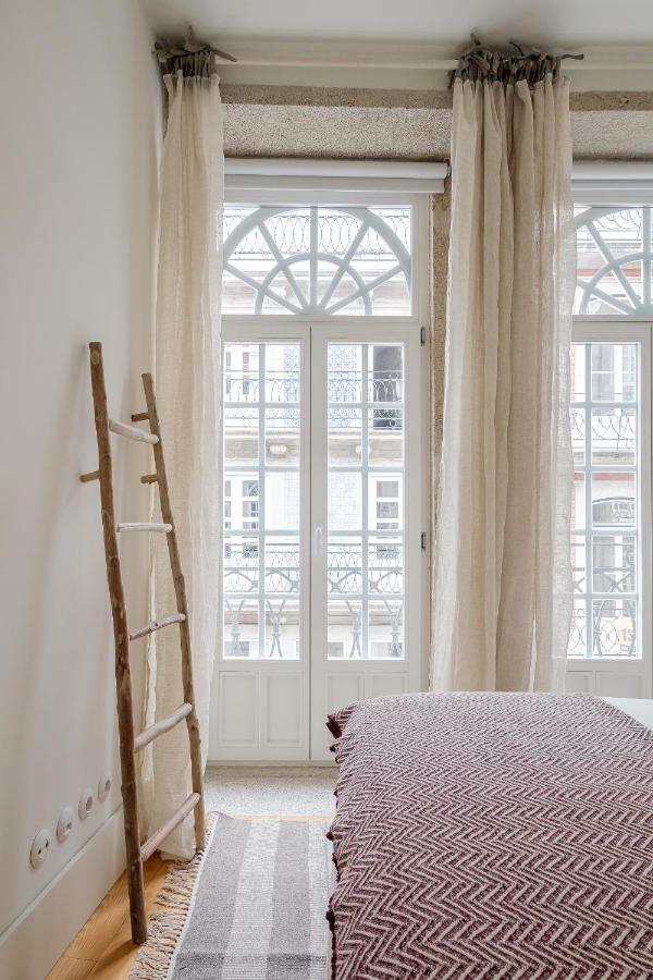 Boutique Rentals-Flores Plaza In City Historical Center Porto Eksteriør billede